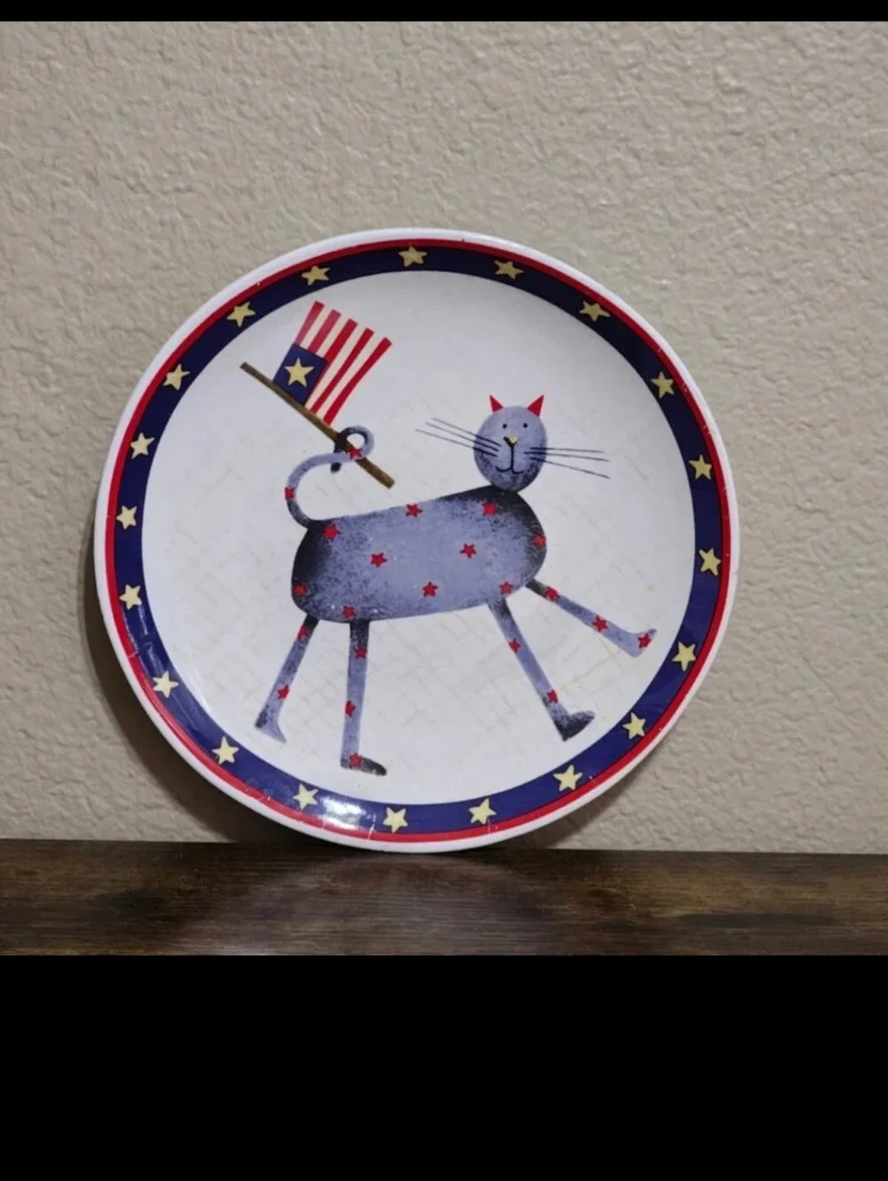 Rare Collectible Jo-Ann Fabric Debbie Mumm Red White & Blue Patriotic Plate